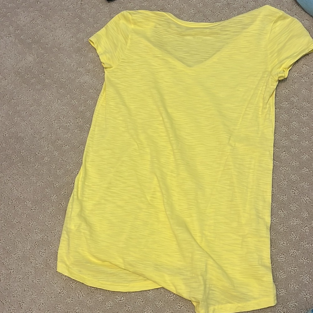 Lilly Pulitzer yellow tshirt - Picture 3 of 3
